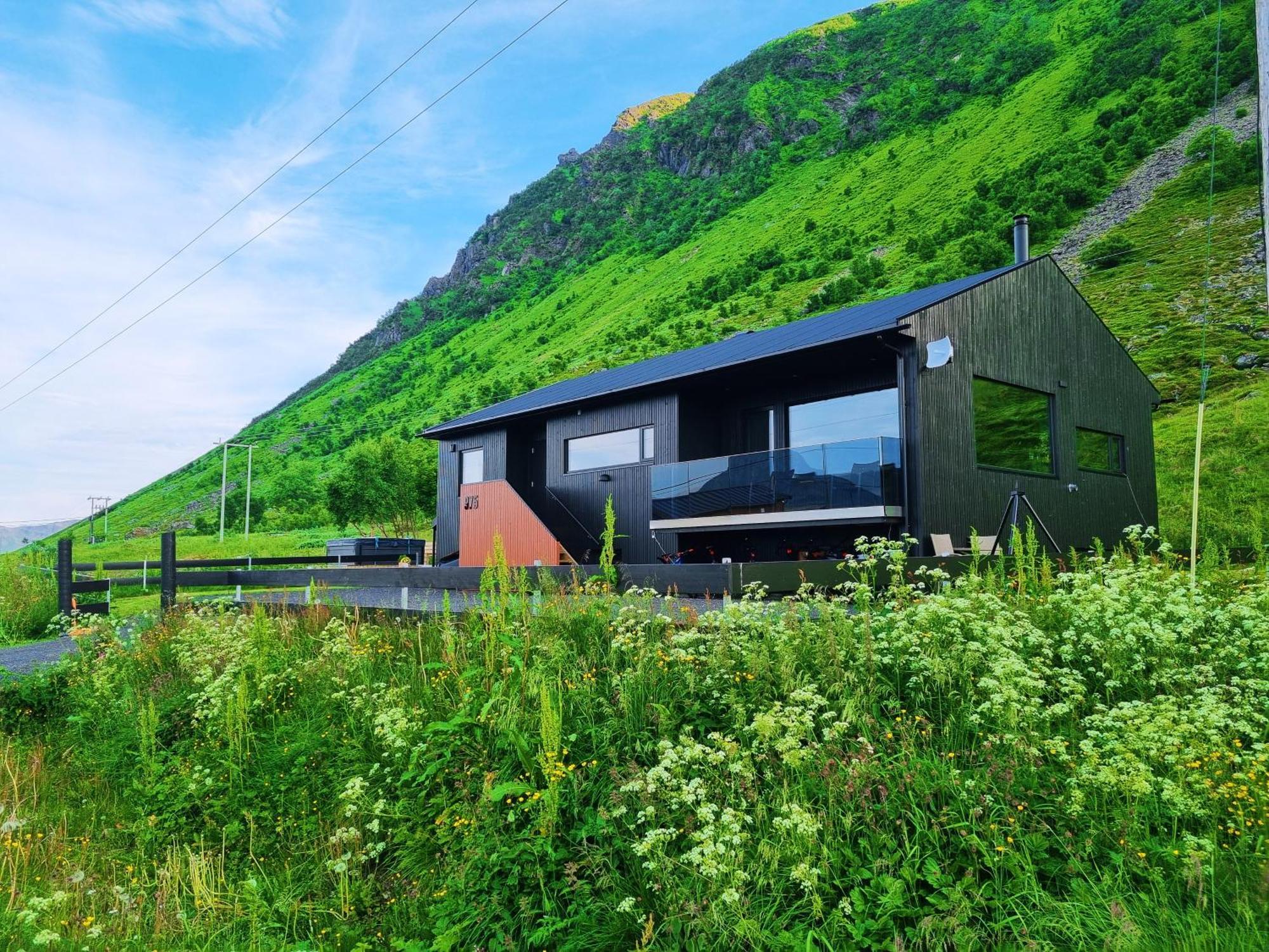 Villa Walter Lofoten With Sauna Kvalnes  Bagian luar foto