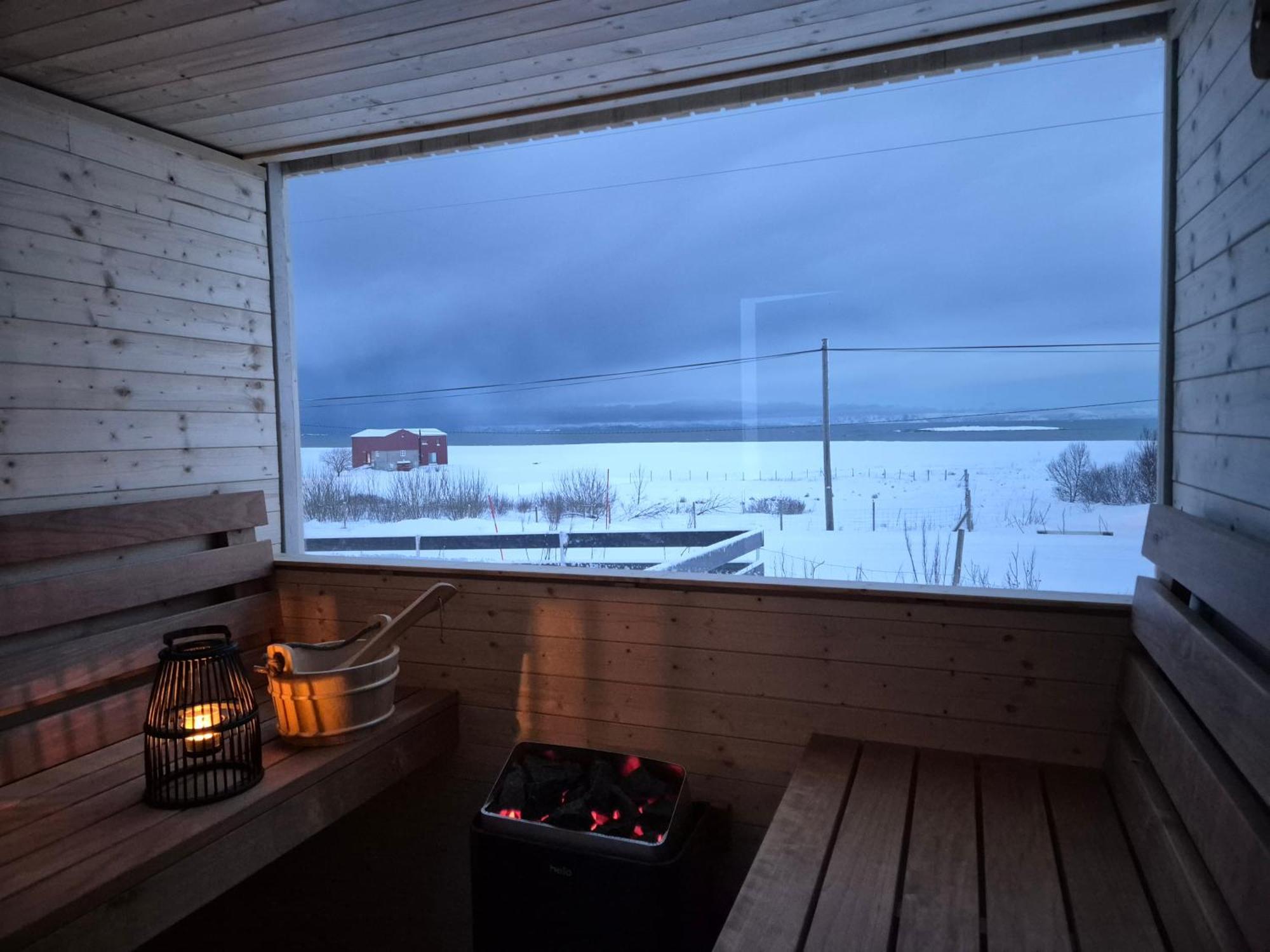 Villa Walter Lofoten With Sauna Kvalnes  Bagian luar foto